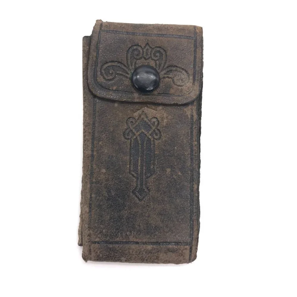 Small Vintage Advertising Wallet, Graves Oil and Supply Iowa, Leather Business